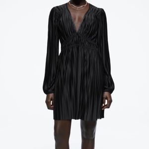 Zara Long Sleeve Dress Pleated Black Dress